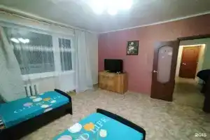 Apartamenty na Prospekt Ilicha 1v,kv78, Pervouralsk
