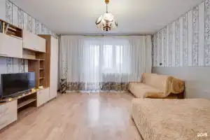 Teplye po domashnemu, apartamenty! 15 minut ezdy do aeroporta i ChVVAKUSh, Chelyabinsk