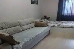 Apartamenty na ulitsa Beloborodova, 1, Nakhabino