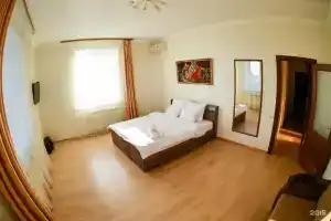 Apartamenty na Lunacharskogo 242, Armavir