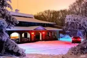 The Medvedev Estate Sanatorium, Tavrovo