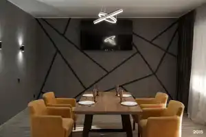 Gostinnyy dom, Hvalynsk