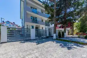 Yuzhnaya roza Apartments