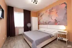 Young Na Moskovskoj Hostel, Ekaterinburg