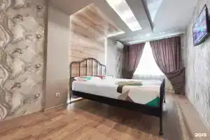 Apartamenty na Parkovyy pereulok, 5