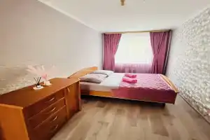 Apartamenty na ulitse 30 let Pobedy, 9, Divnogorsk