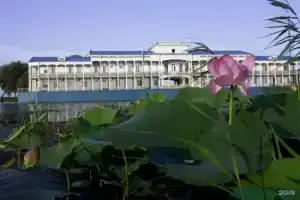 Volga-delta Camping, Bakhtemir