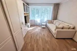 Apartamenty na b-r Alekseya Tolstogo, 34, Veshki