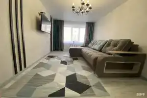 Apartamenty na Malinovskogo, d.63, kv.3, Svobodny