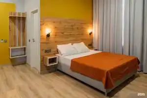 Kristall Hotel, Glazov