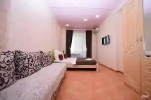 Stilnye apartamenty na Molodogvardeytsev 32, Chelyabinsk