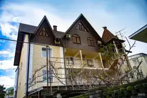 Kenguru Guest house, Adler