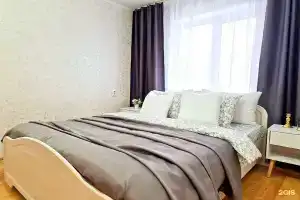 Uyutnaya studiya na ulitse Zarya 29B Apartments, Chebarkul'
