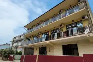 Yuzhnaya Rapsodiya Guest house