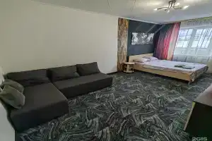 Apartamenty na prospekt Stroiteley, 13/3, Zarinsk