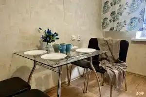 Divan i Chemodan Hotel