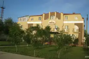 Rybatskiy Hotel Etel, Bol'shaya Pavlova