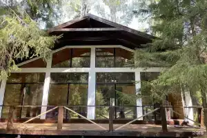 Ozerki Camping, Vyaznika