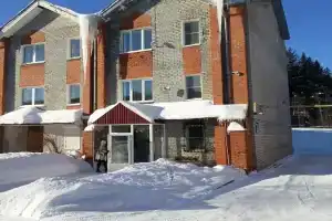 Puteshestvennik Apartments