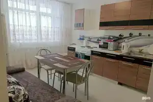 Absolyut-Nv Apartments