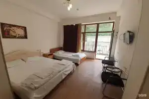 Zarechnyy Apartments