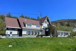 Hostel Berloga, Yuzhno-Sakhalinsk