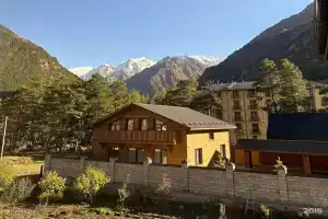 Bekka-Kala Guest house, Tegenekli