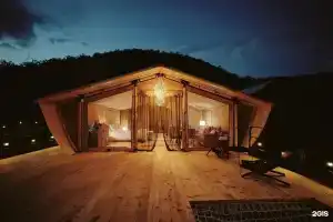 Lisichkin bereg Tourist base, Impilakhti