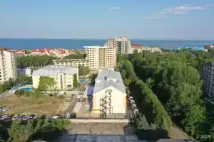 Mandarin Hotel, Pskov