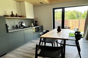 Lesnoy Bereg Camping, Uzlovaya