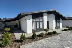 Uyutnyy domik Guest house