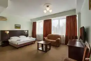 Svetlana Sanatorium, Udelnaya