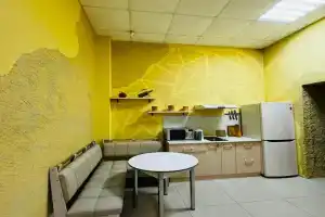 hostel, Chita