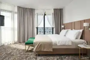 Royal lions Hotel, Zelenogradsk