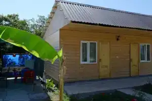 Na Shaumyana Guest house, Alakhadzi