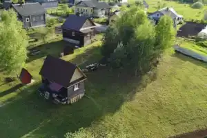 U rechki Cottage, Uglich