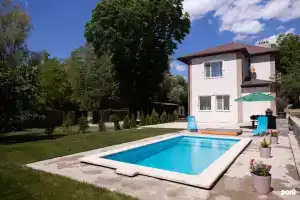 Dom Na Zarechnoj Cottage, Shirokaya Balka