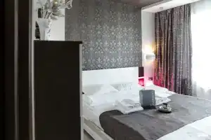 Elittel Hotel, Paratunka
