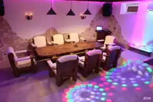 Edem, Zelenograd