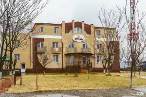 Rybatskiy Hotel Etel, Bol'shaya Pavlova