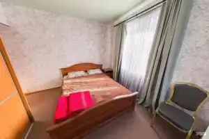 Sosnovyy bor Cottage, Bereshchagino