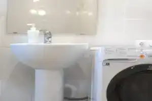 Na Baumana Hostel, Kirov