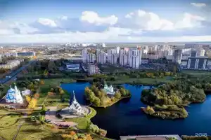 Park in Pulkovo Hotel, Kotluia