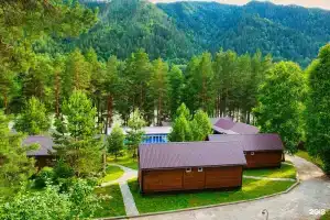 Chemalskie prostory Camping, Artem