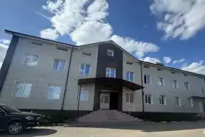Bal Aparts, Zheleznodorozhnyy