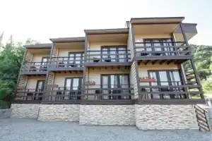 Lime Hotel, Novyjj Afon