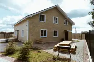 Gluhar Club Guest house, Staraya Russa