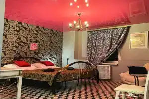 Bulvar Strit Apartments