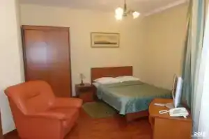 Hotel Zelenyy Mys, Nikolo-Prozorovskoye