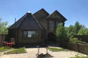 Kottedzh na ozere Cottage